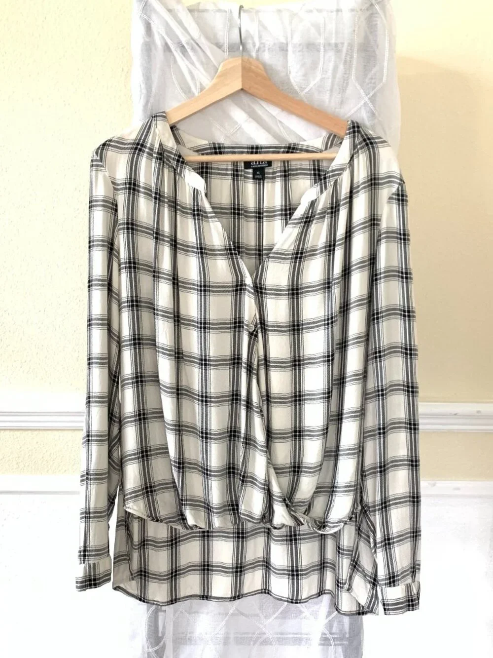 a.n.a A New Approach Plaid Faux-Wrap Long Sleeve Draped Blouse Size XLarge